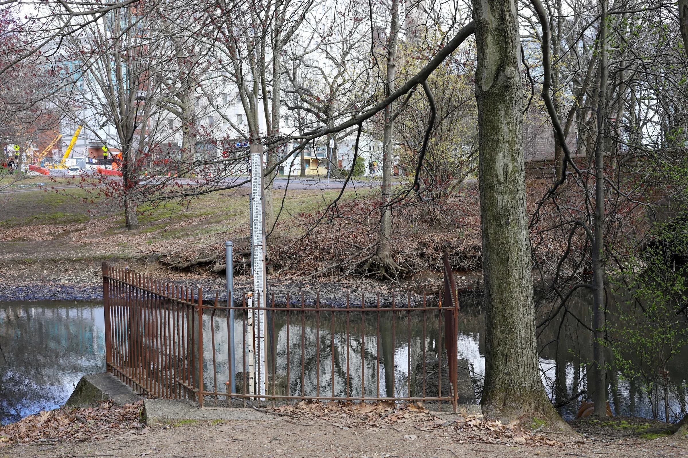 Moody River Flood Gauge: April 2020